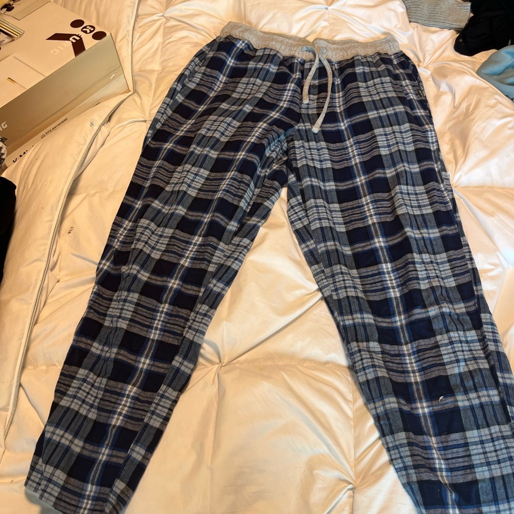 Eddie Bauer Navy and Gray Plaid Joggers